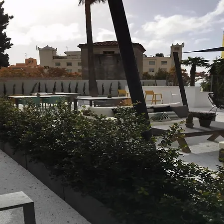 Apartamento Lovely In With Shared Pool